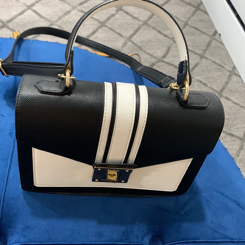 Black and white Aldo crossbody